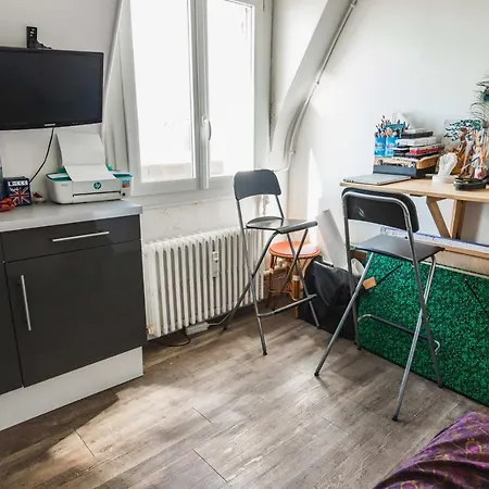 Charming Studio Near The Champs-elysees